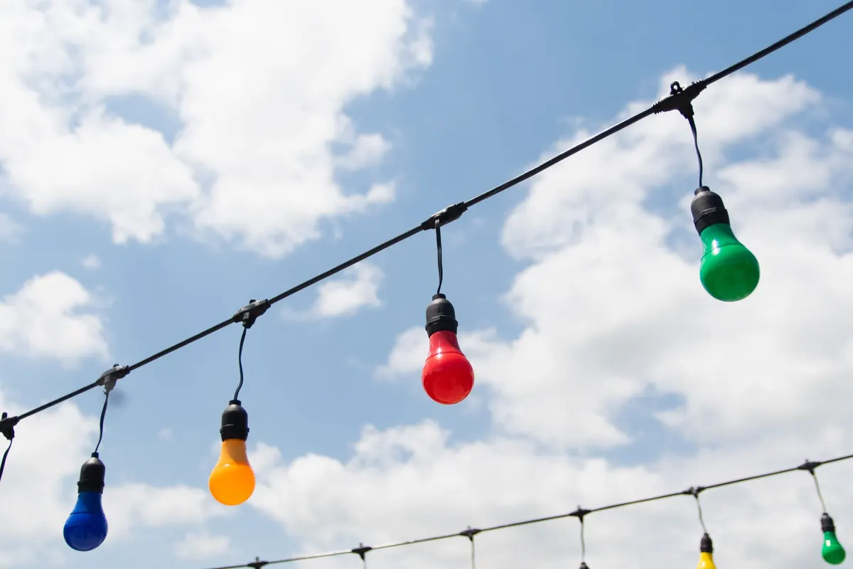 How to Choose the Right Bulb Color Temperature for Every Room